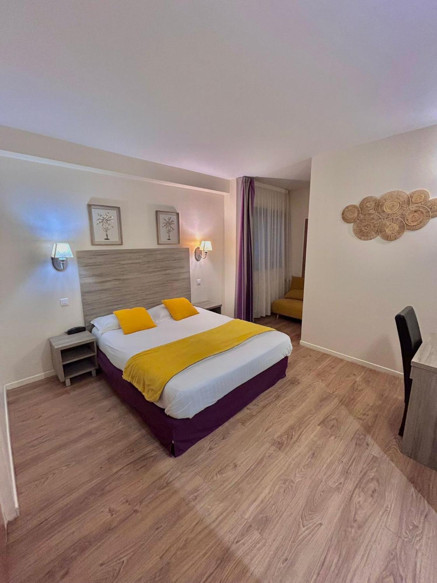 Thoiry Etoile Lodge ภายนอก รูปภาพ